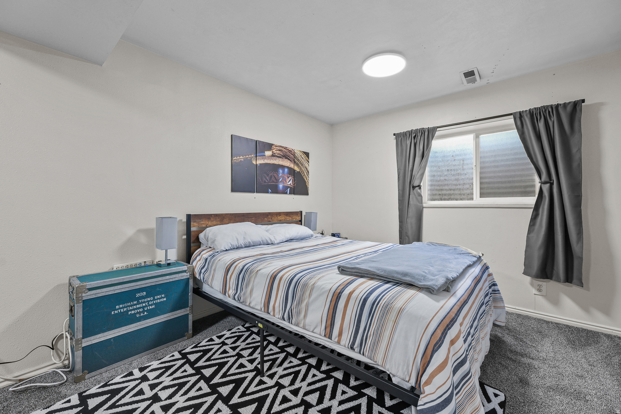 MOUNTAIN VIEW - Residential