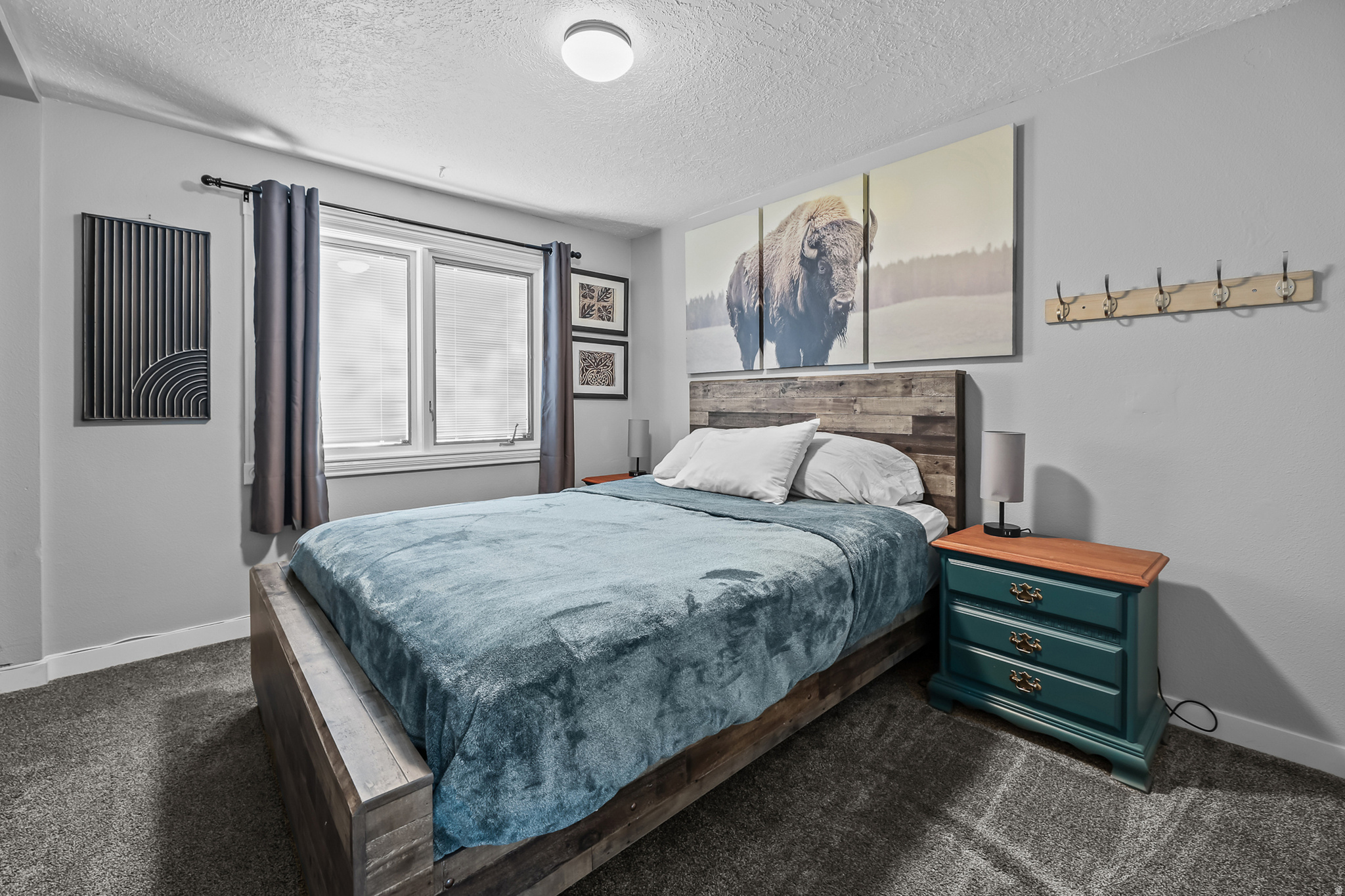 MOUNTAIN VIEW - Residential