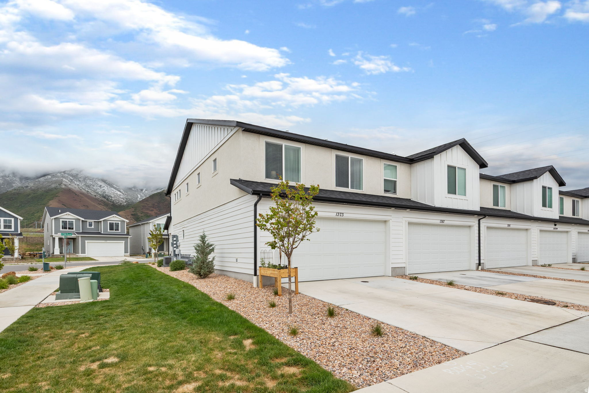 QUIET VALLEY - Residential