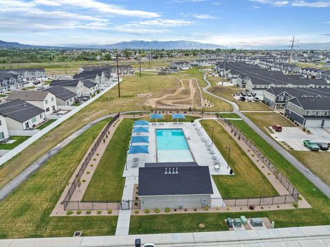 Tiny photo for 1373 S 3720 E, Spanish Fork, UT 84660 (MLS # 2159004)