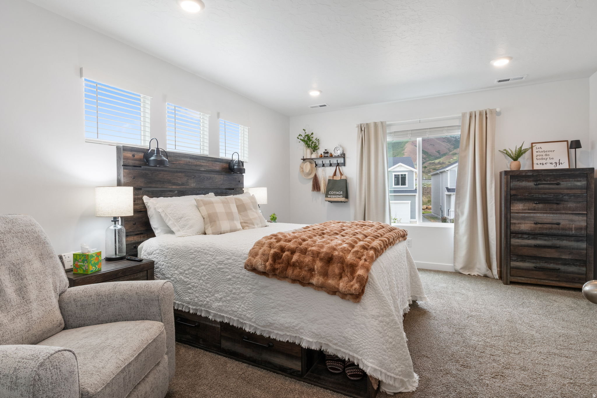 QUIET VALLEY - Residential