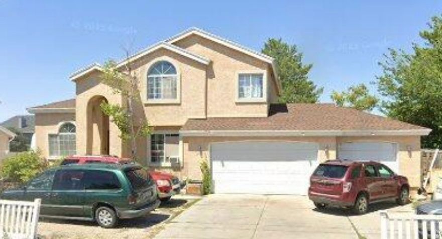 Absolute bargain-unbelievable price for your pre-approved buyer who wants a great deal on a West Valley home. Hurry-this won't last long at this low, low price. Major cosmetic fix-up. This home has an open, functional layout ideal for everyday living or entertaining. This home is just waiting for a handy buyer to bring it back to life. Basement walkout, three-car garage, and brand new roof. Sellers will allow private showing after acceptable offer is received.