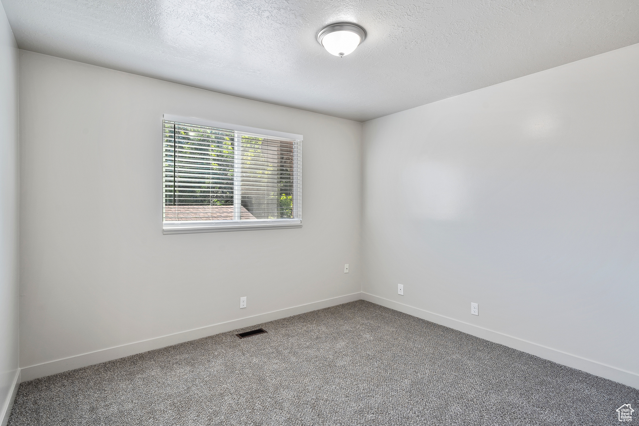 KENTWOOD CONDO - Residential