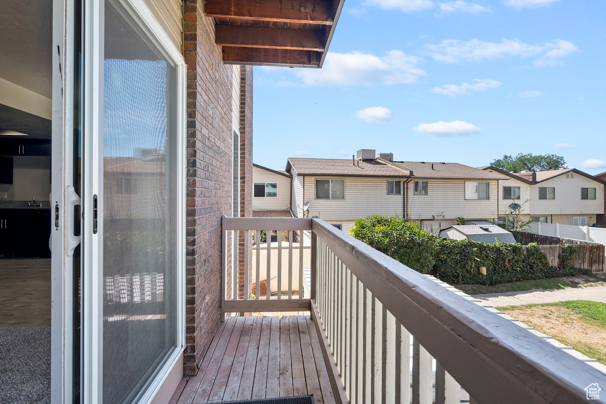 KENTWOOD CONDO - Residential