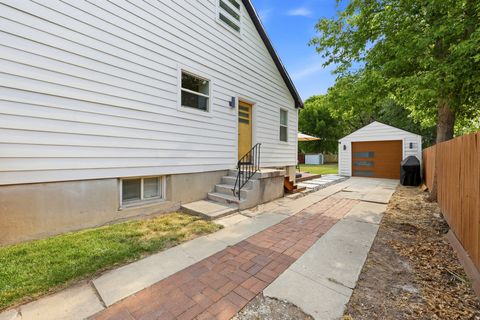 Tiny photo for 2441 S 800 E, Salt Lake City, UT 84106 (MLS # 2167520)