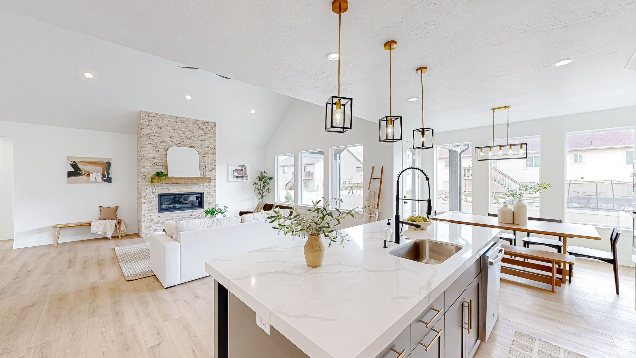 LEGACY HILLS - Residential
