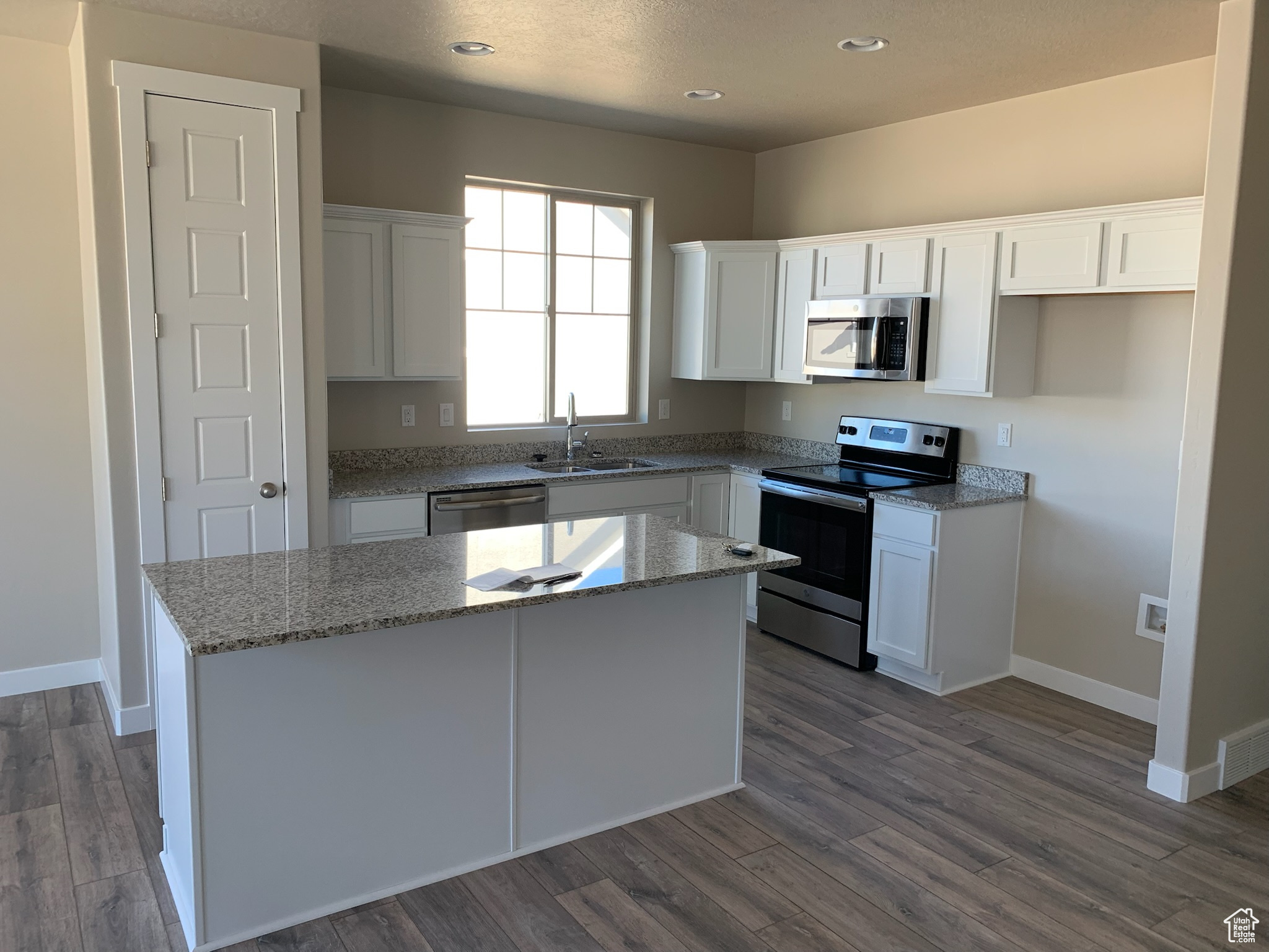 1456 W 550, Syracuse, Utah image 9
