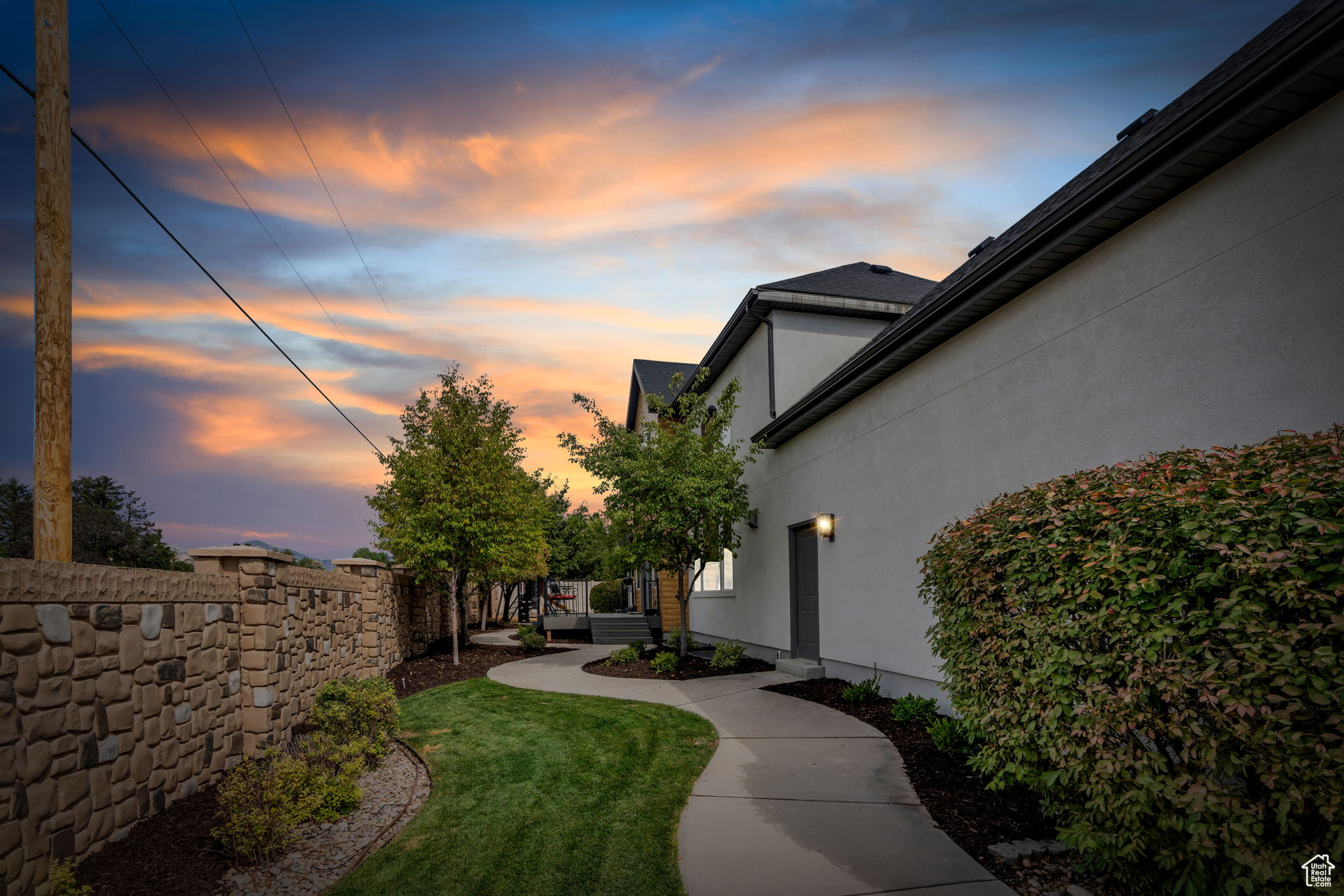 ASPEN HOLLOW - Residential
