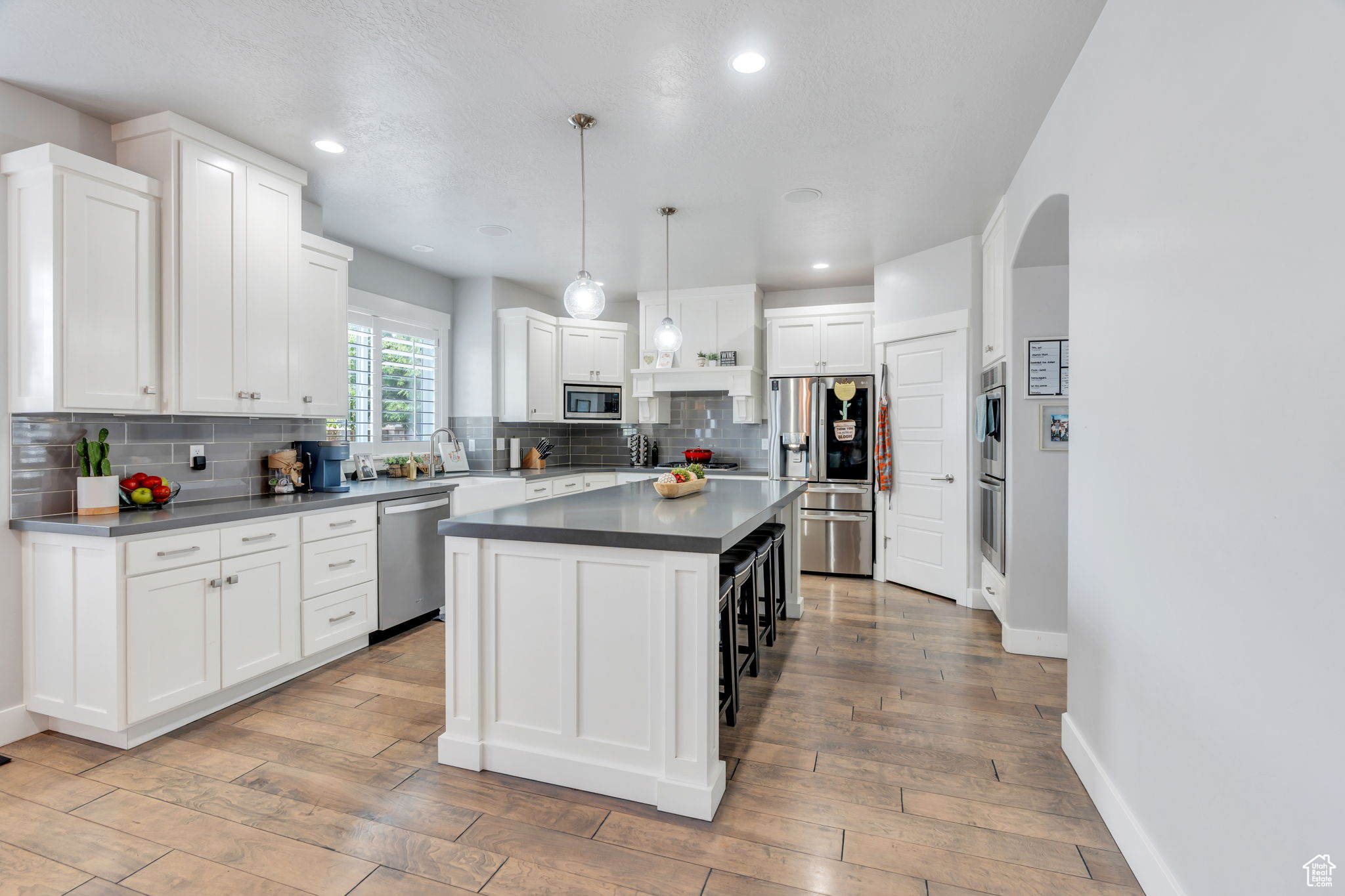 ASPEN HOLLOW - Residential
