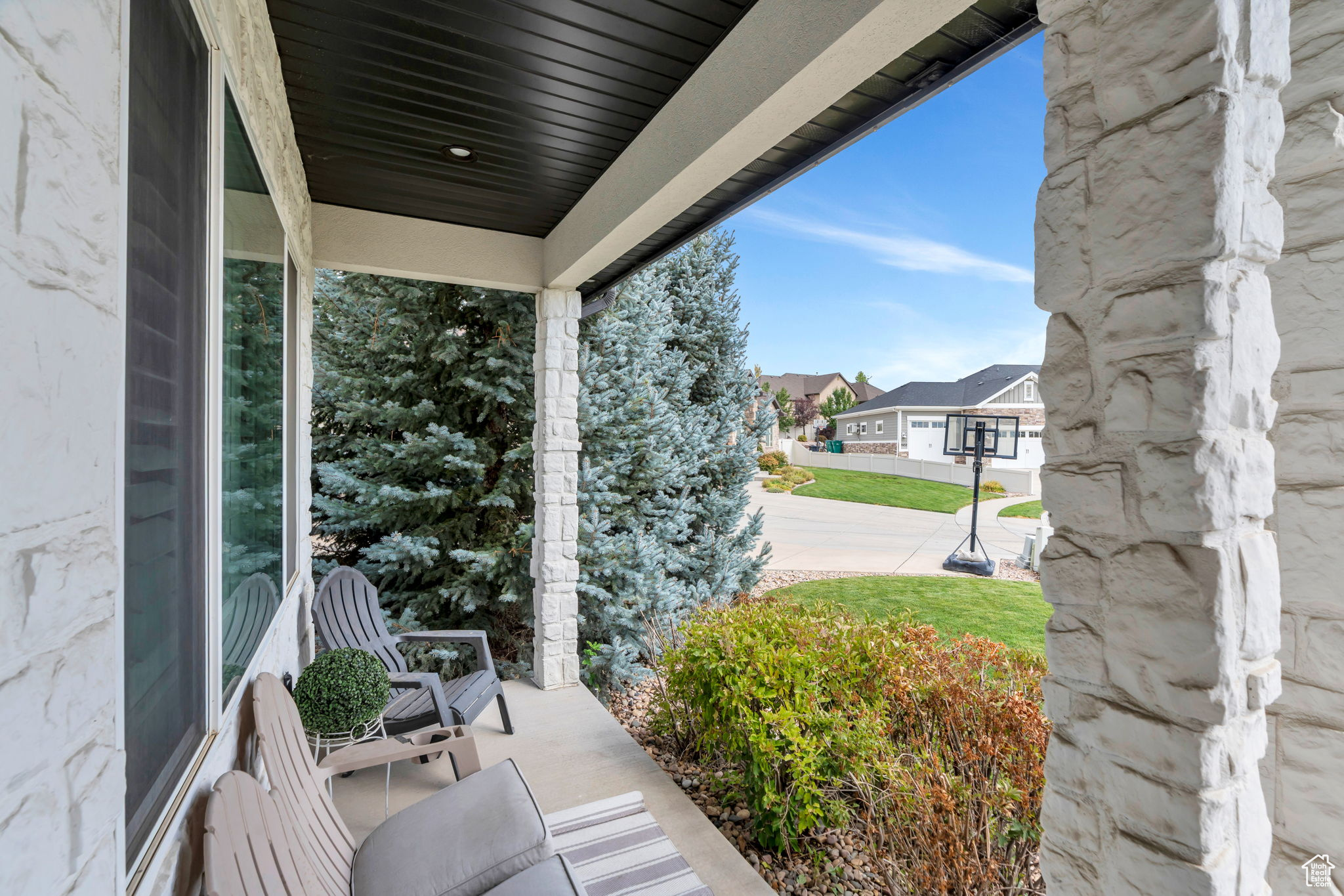 ASPEN HOLLOW - Residential