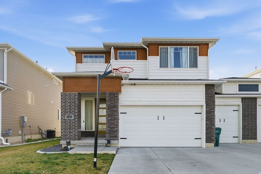 Photo of 3213 S 2400 W, West Haven, UT 84401 (MLS # 2131133)