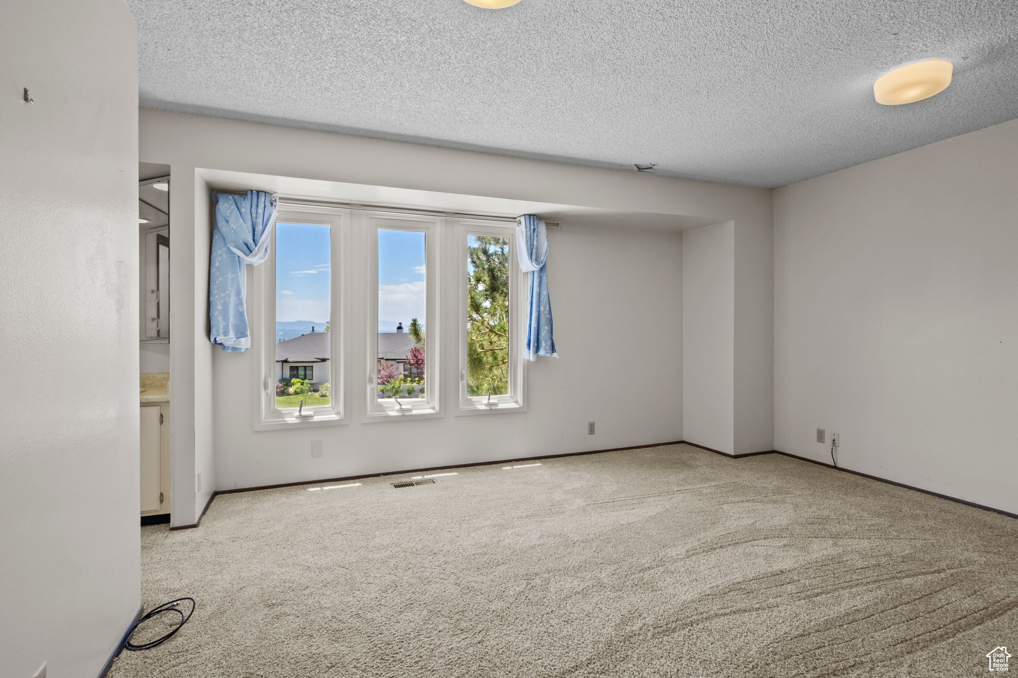 NORTHCREST - Residential