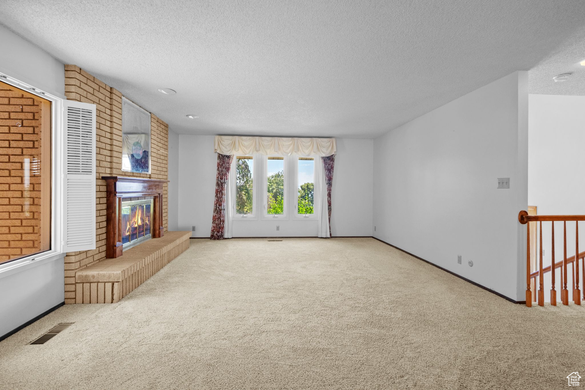 NORTHCREST - Residential