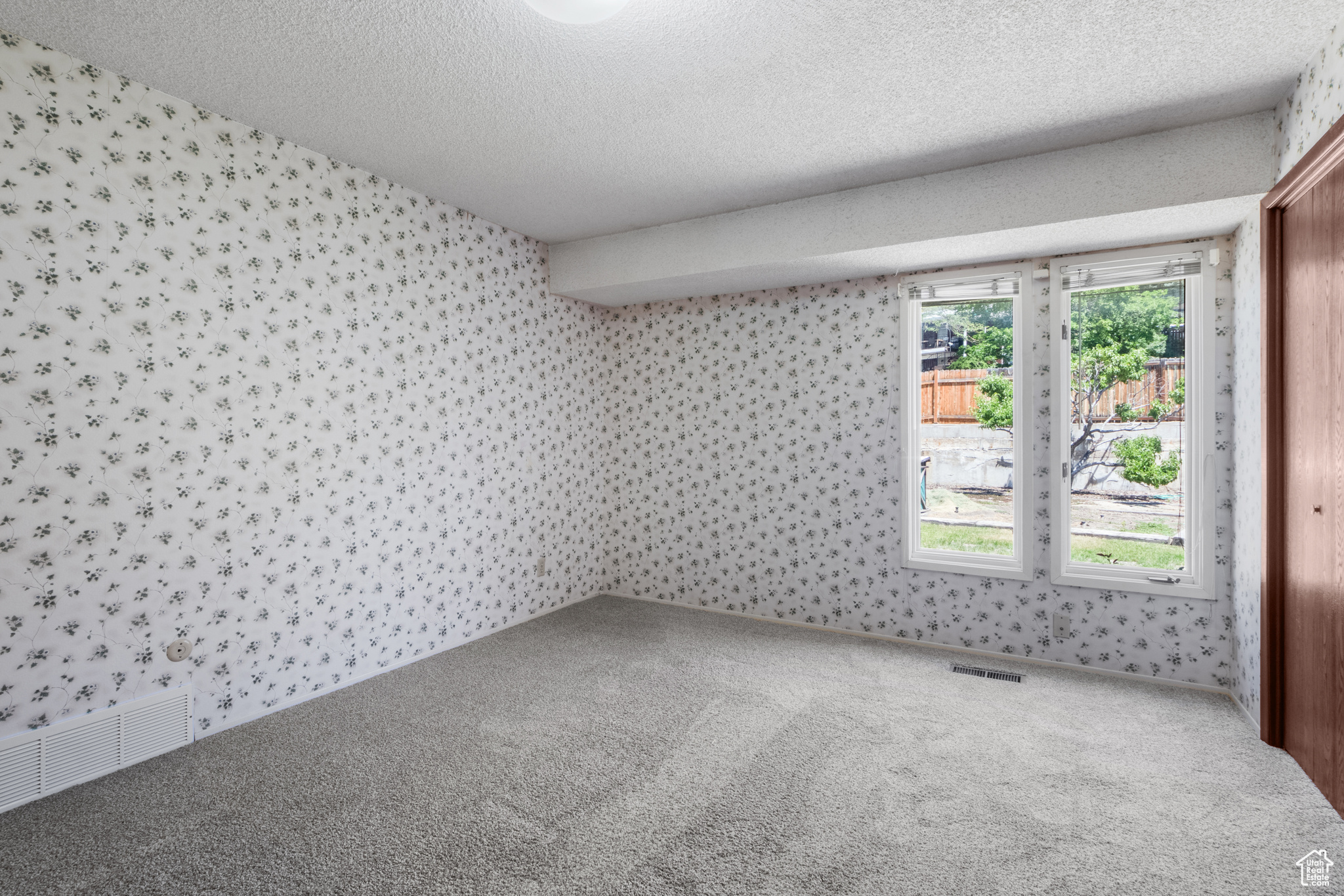 NORTHCREST - Residential