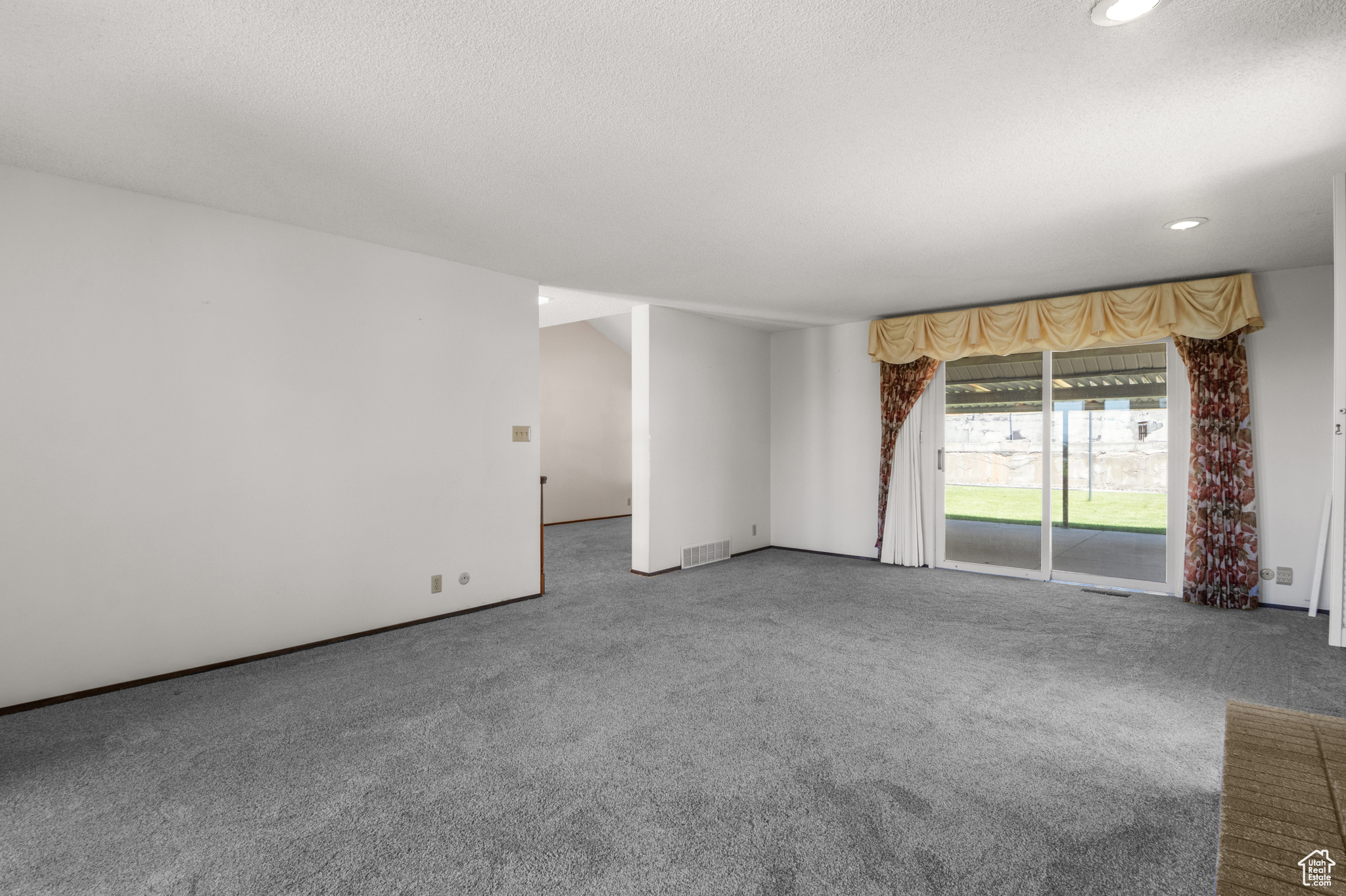 NORTHCREST - Residential