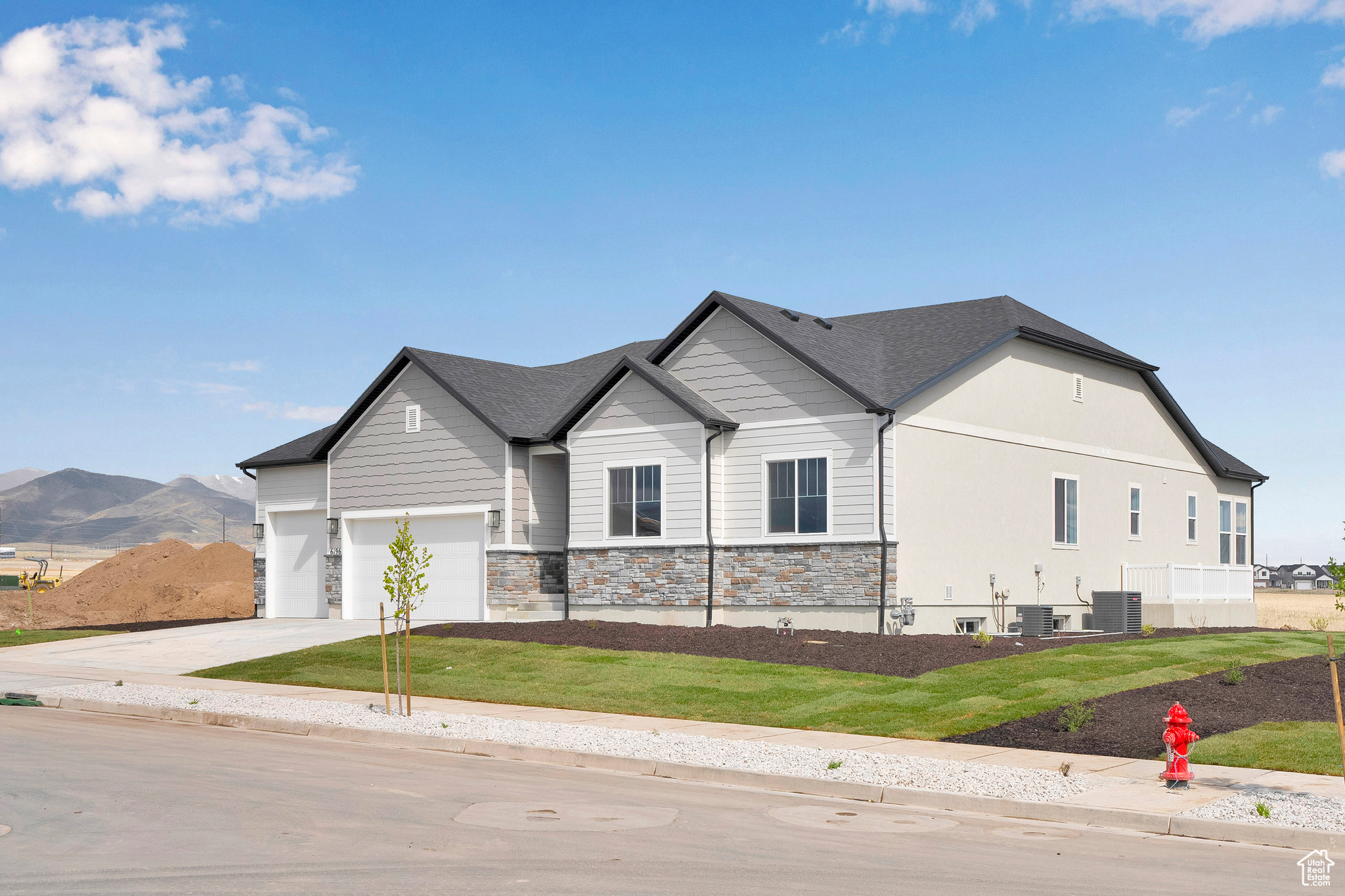 6196 W Teton Ranch Dr #305, Herriman, Utah image 7