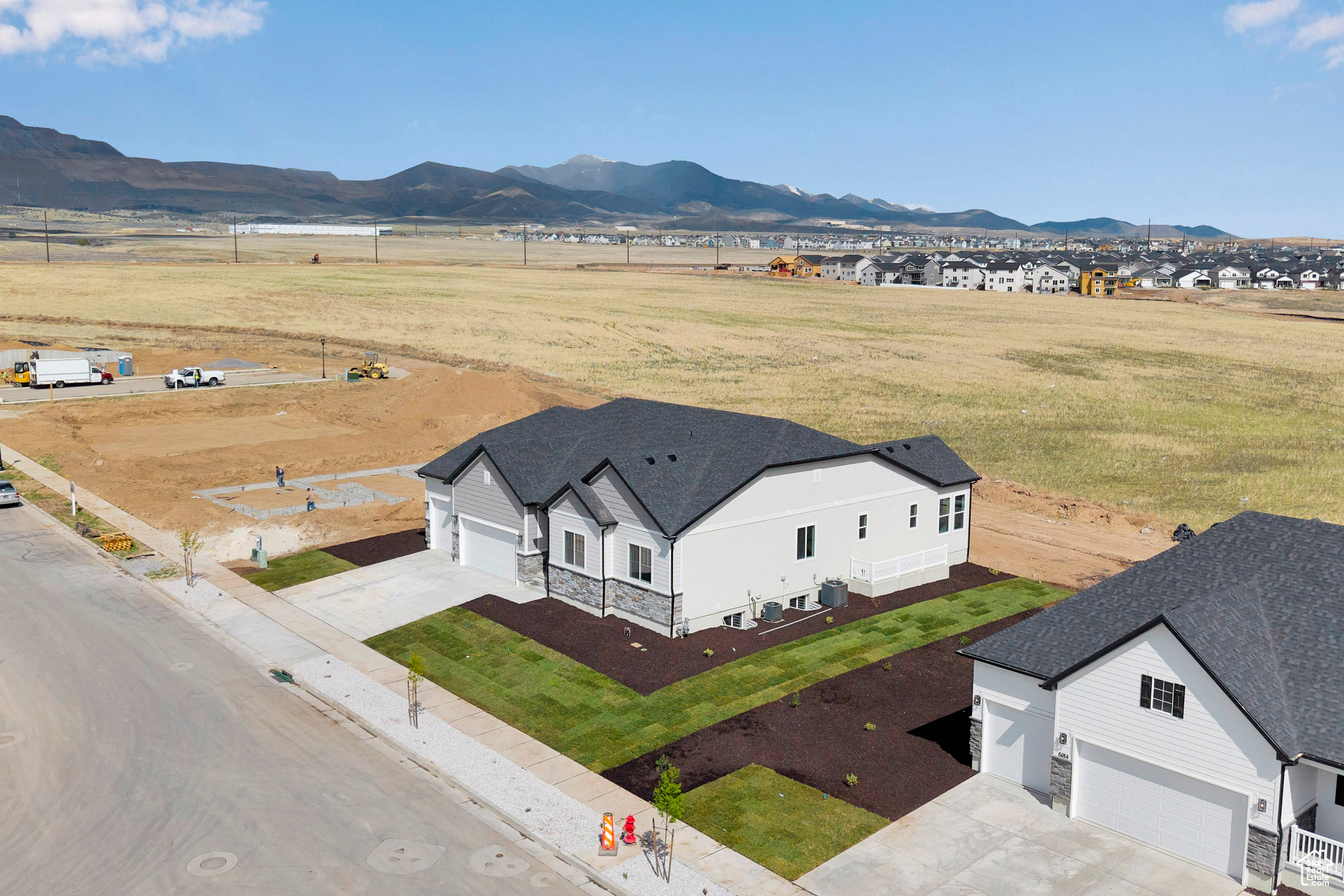 6196 W Teton Ranch Dr #305, Herriman, Utah image 3