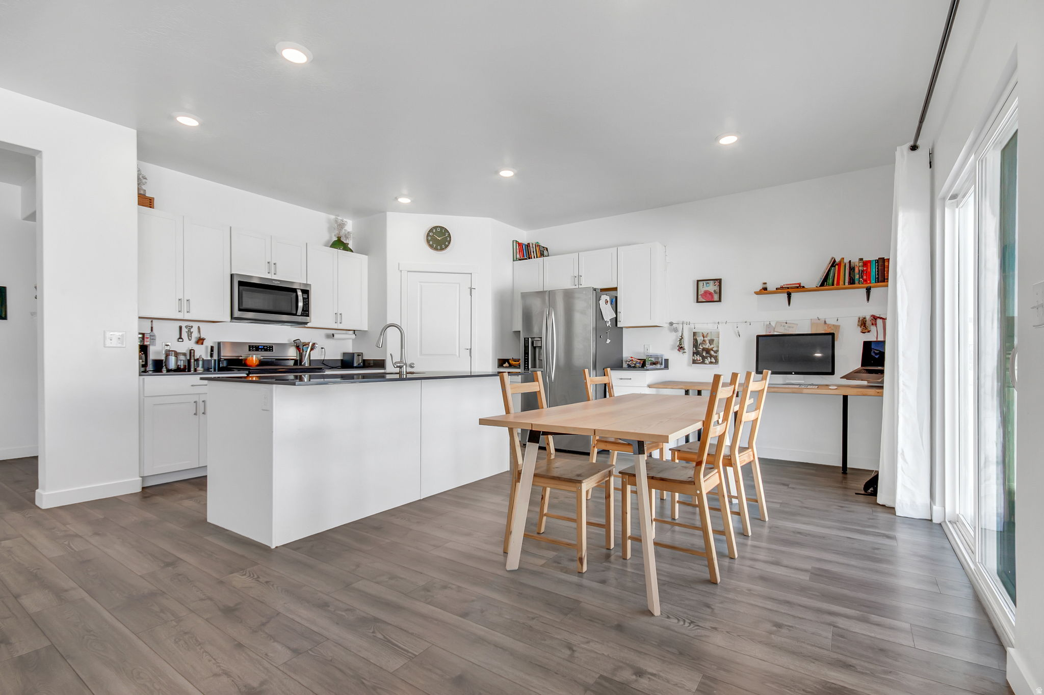 FOOTHILL VILLAGE - Residential