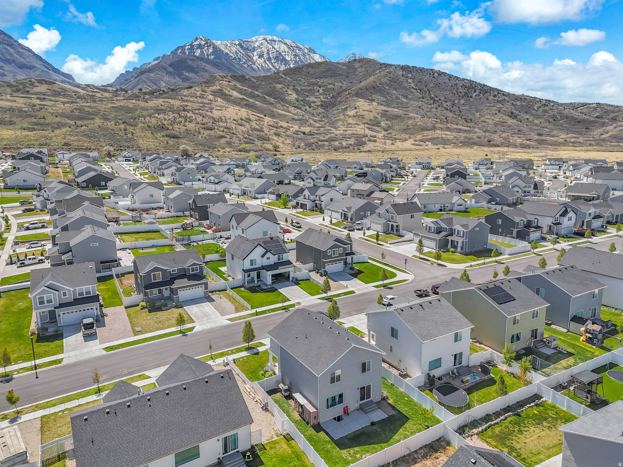FOOTHILL VILLAGE - Residential