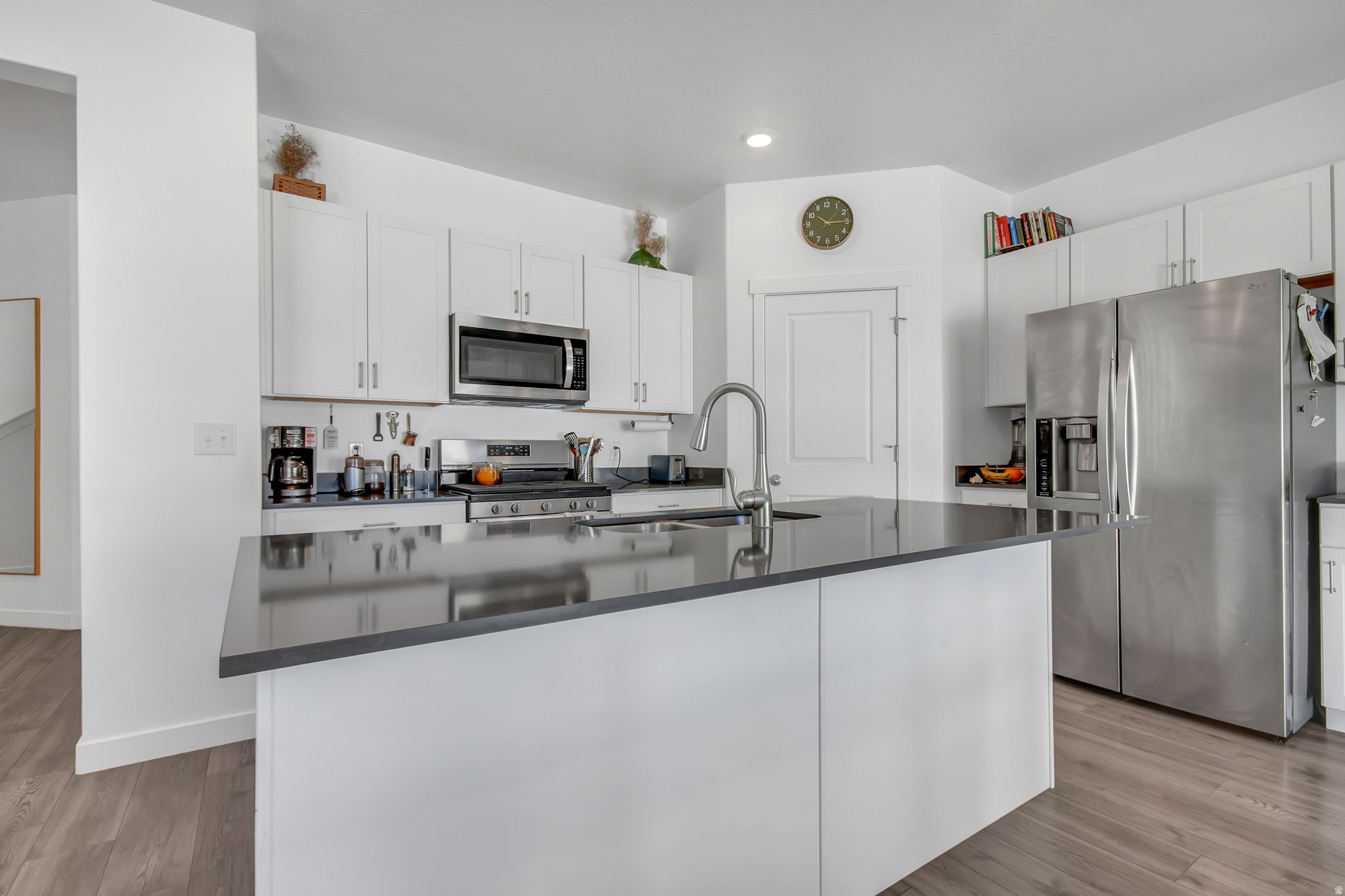 FOOTHILL VILLAGE - Residential