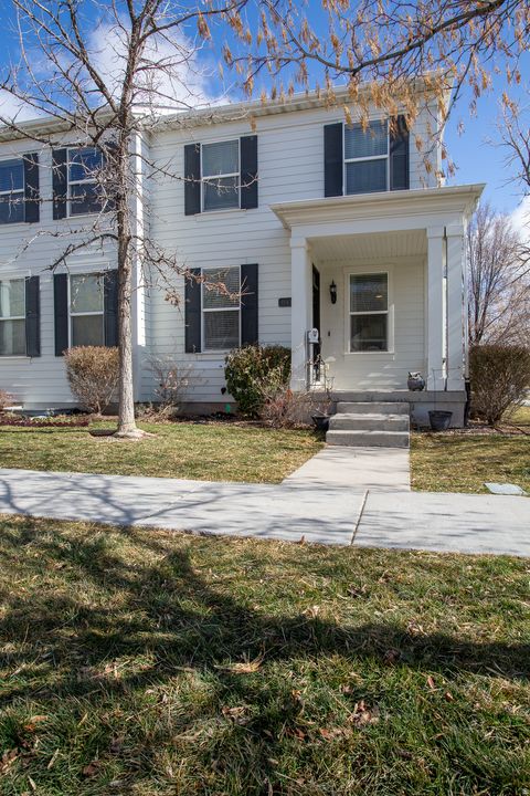 Photo of 11431 S LAKE FALLS RD W, South Jordan, UT 84009 (MLS # 2138822)