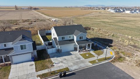 Tiny photo for 3214 S FIELDS AVE, Syracuse, UT 84075 (MLS # 2128391)