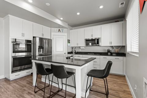 Tiny photo for 3214 S FIELDS AVE, Syracuse, UT 84075 (MLS # 2128391)