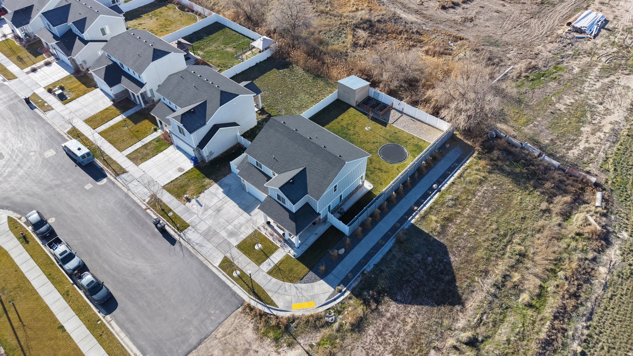 THE FIELDS - Residential