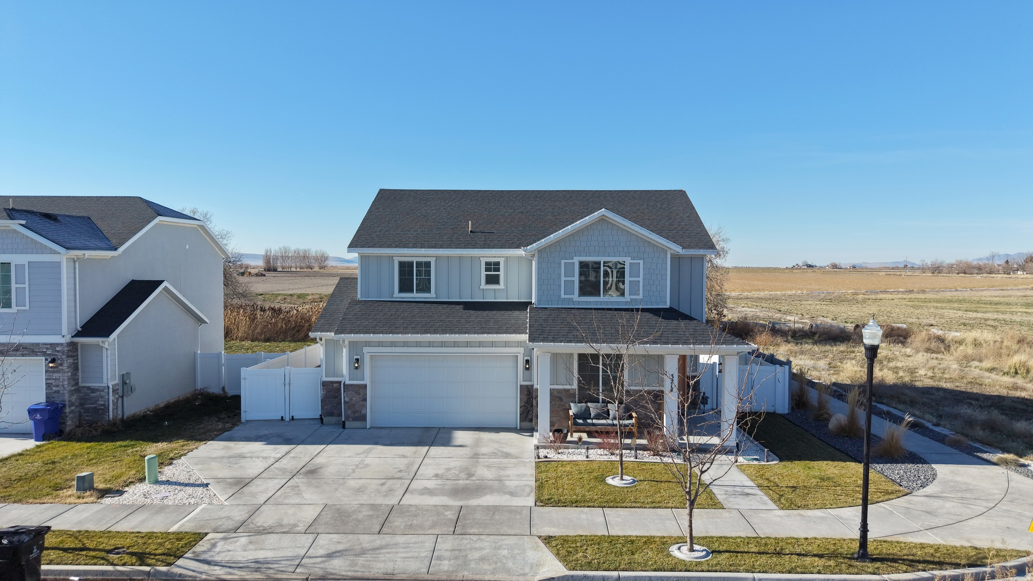 THE FIELDS - Residential