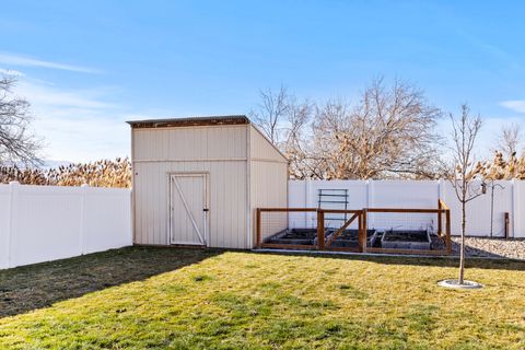 Tiny photo for 3214 S FIELDS AVE, Syracuse, UT 84075 (MLS # 2128391)