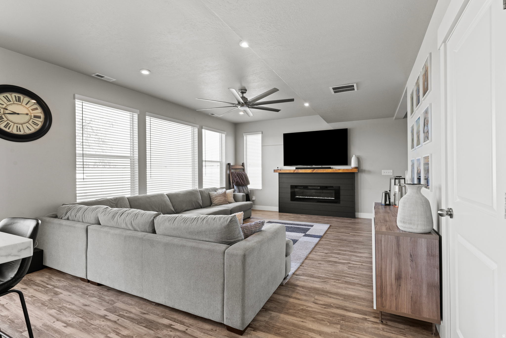 THE FIELDS - Residential