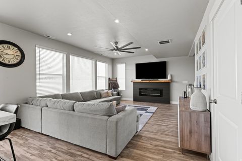 Tiny photo for 3214 S FIELDS AVE, Syracuse, UT 84075 (MLS # 2128391)