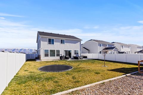 Tiny photo for 3214 S FIELDS AVE, Syracuse, UT 84075 (MLS # 2128391)