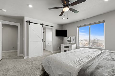 Tiny photo for 3214 S FIELDS AVE, Syracuse, UT 84075 (MLS # 2128391)