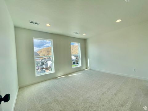Tiny photo for 1632 W CANYON RIM RD #606, Lehi, UT 84048 (MLS # 2113531)