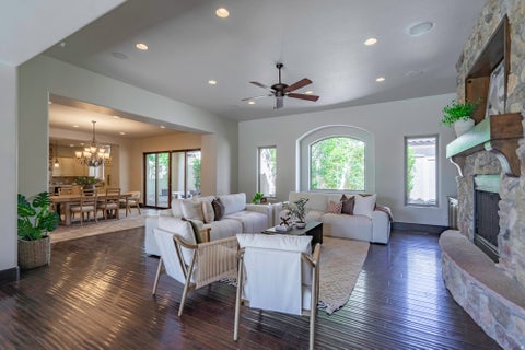 Tiny photo for 470 COUNTRY LN #11, Santa Clara, UT 84765 (MLS # 2183691)