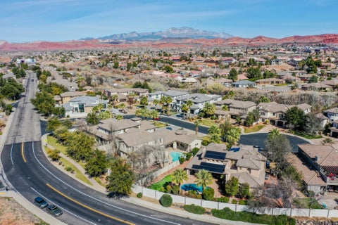 Tiny photo for 470 COUNTRY LN #11, Santa Clara, UT 84765 (MLS # 2183691)