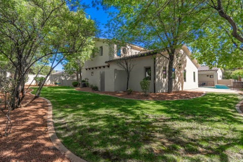 Tiny photo for 470 COUNTRY LN #11, Santa Clara, UT 84765 (MLS # 2183691)