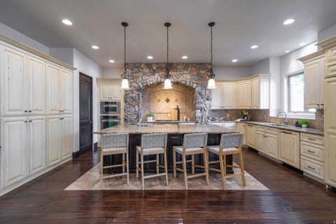 Tiny photo for 470 COUNTRY LN #11, Santa Clara, UT 84765 (MLS # 2183691)