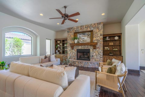 Tiny photo for 470 COUNTRY LN #11, Santa Clara, UT 84765 (MLS # 2183691)
