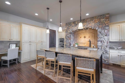 Tiny photo for 470 COUNTRY LN #11, Santa Clara, UT 84765 (MLS # 2183691)