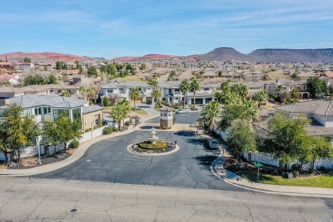 Tiny photo for 470 COUNTRY LN #11, Santa Clara, UT 84765 (MLS # 2183691)