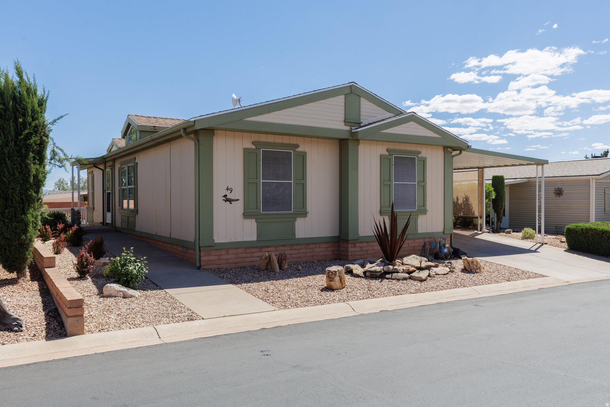 RAINBOW RIDGE MOBILE HOME PARK - Residential