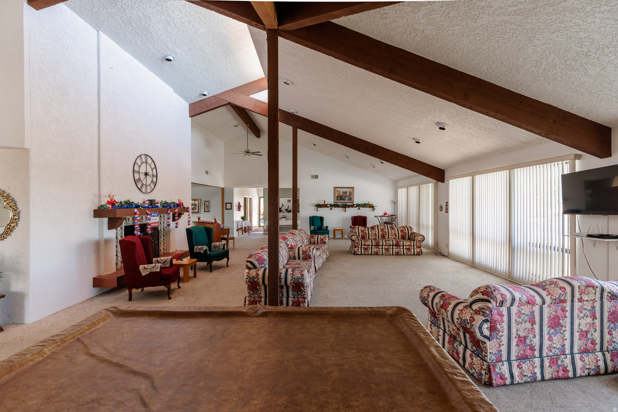 RAINBOW RIDGE MOBILE HOME PARK - Residential