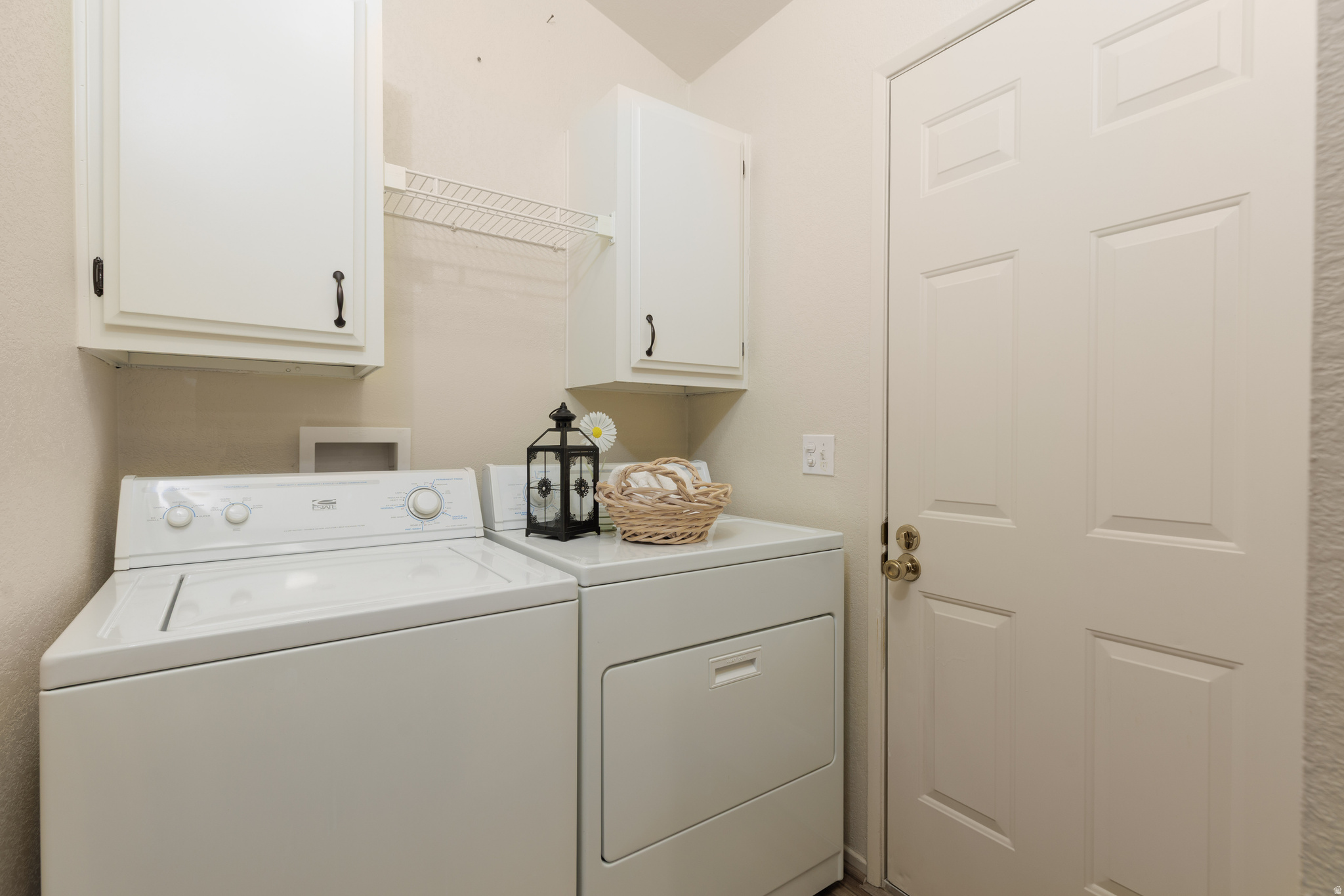 RAINBOW RIDGE MOBILE HOME PARK - Residential