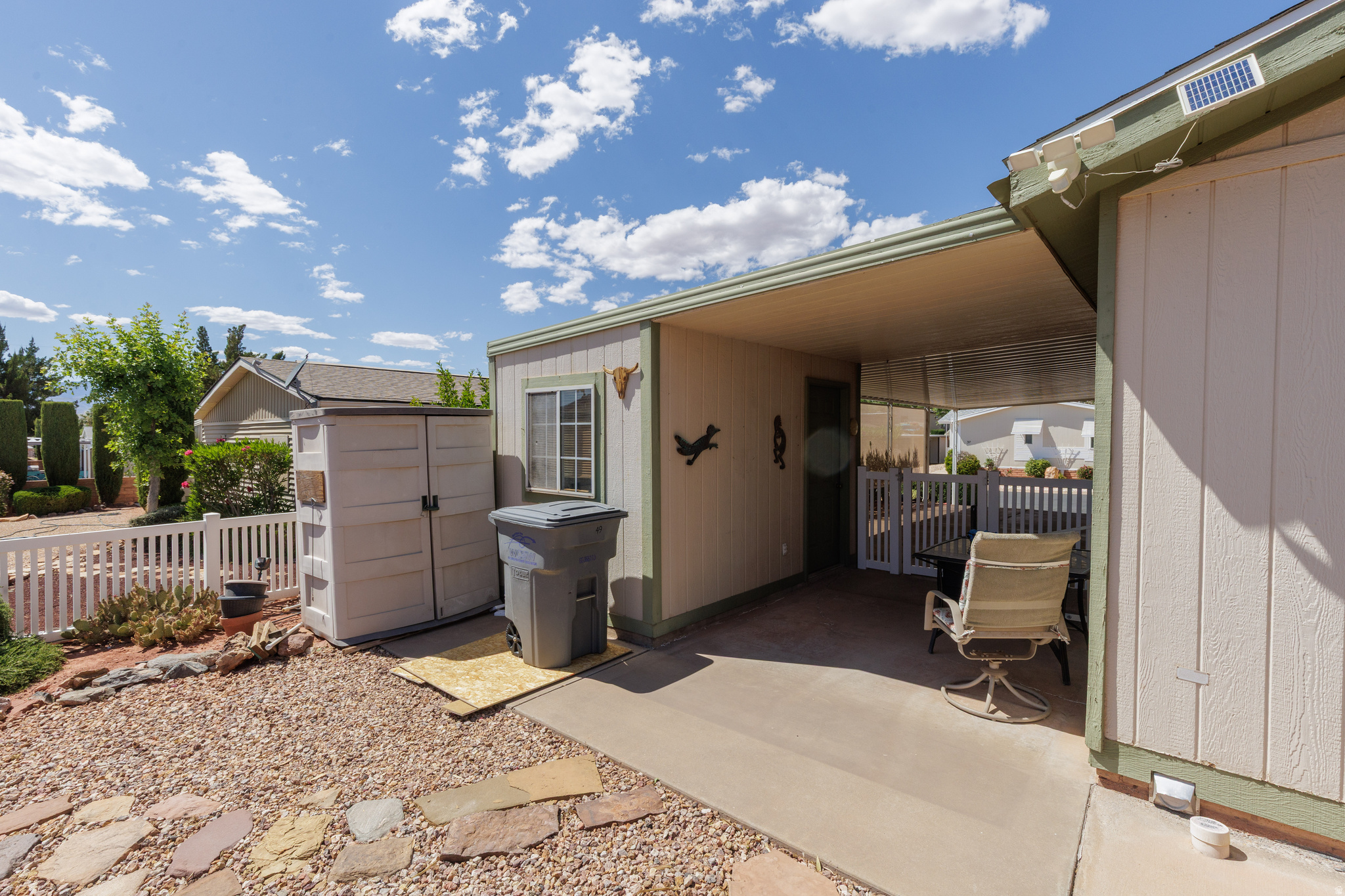 RAINBOW RIDGE MOBILE HOME PARK - Residential