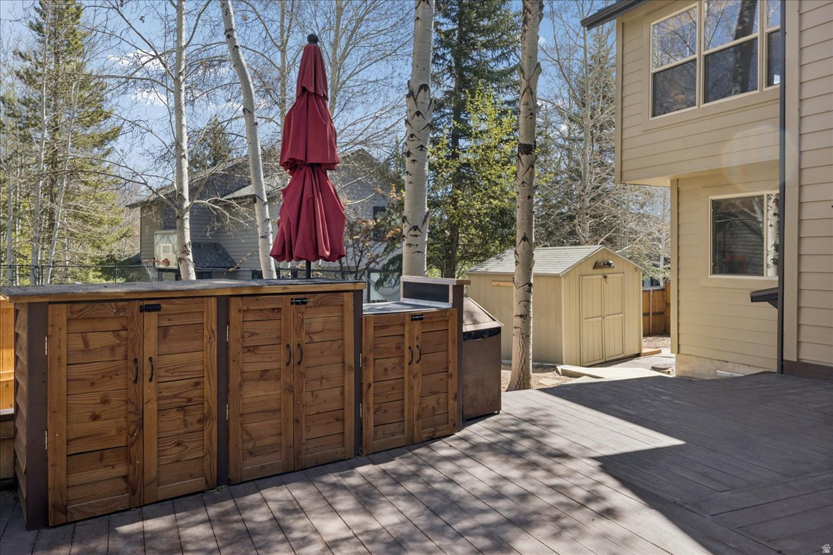 PINEBROOK SUBDIVISION - Residential