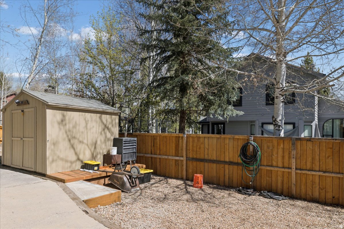 PINEBROOK SUBDIVISION - Residential