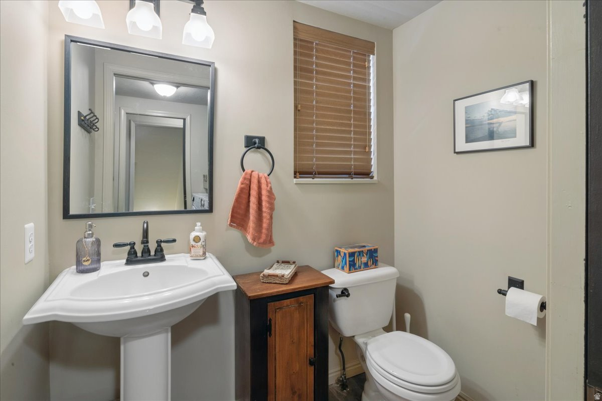 PINEBROOK SUBDIVISION - Residential