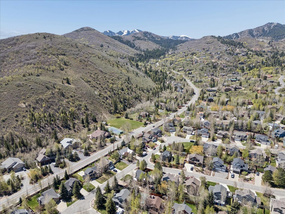 PINEBROOK SUBDIVISION - Residential